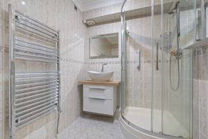 Photo 14- click for photo gallery